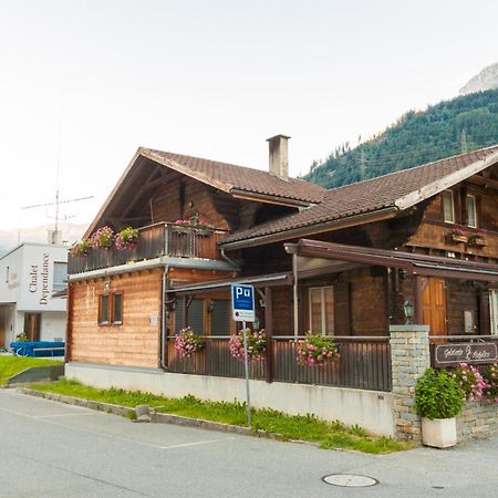 Ristorante Pensione Chalet Stazione Poschiavo Luaran gambar